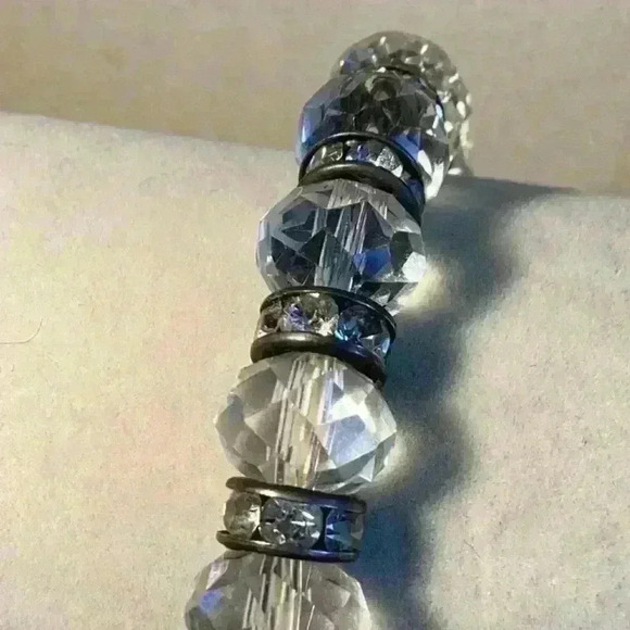 Vintage Glass Crystal Beads with Rhinestones Silver Tone Stretch Bracelet - Picture 3 of 4